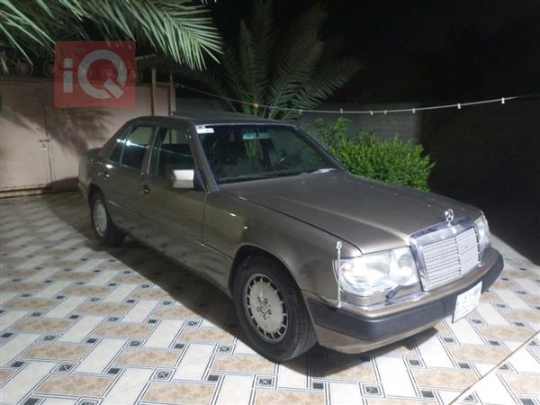 Mercedes-Benz E-Class 1988 for sale in Iraq - Nasiriyah